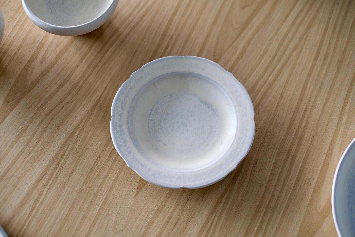 《霧霧》 周佑貞畫作與除除陶作創作 《霧霧》 周佑貞畫作與除除陶作創作