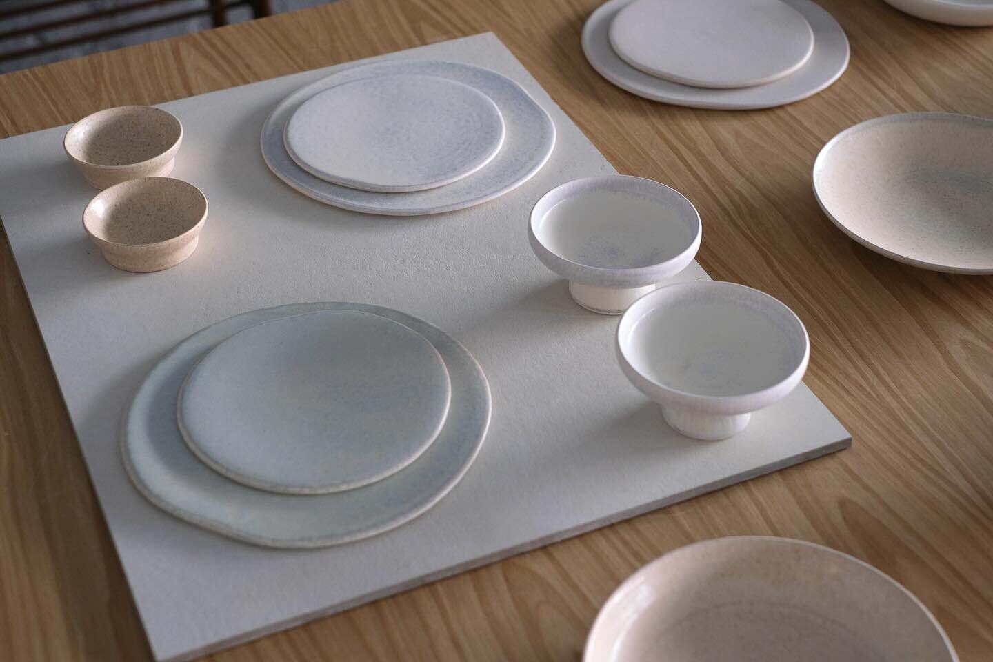 《霧霧》 周佑貞畫作與除除陶作創作 《霧霧》 周佑貞畫作與除除陶作創作