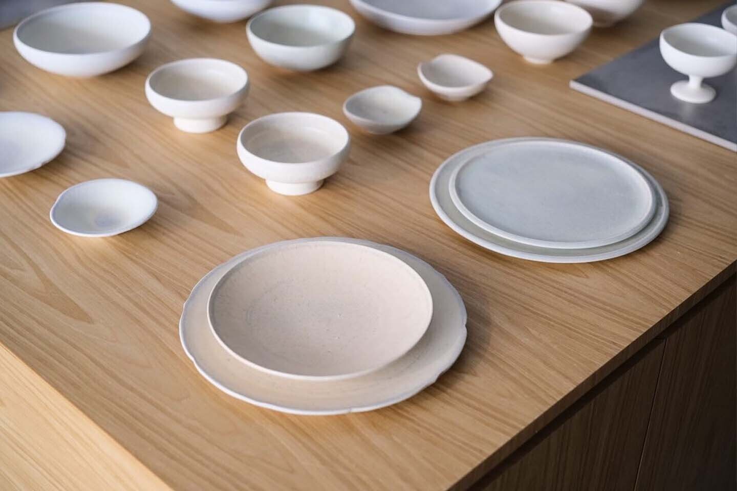 《霧霧》 周佑貞畫作與除除陶作創作 《霧霧》 周佑貞畫作與除除陶作創作