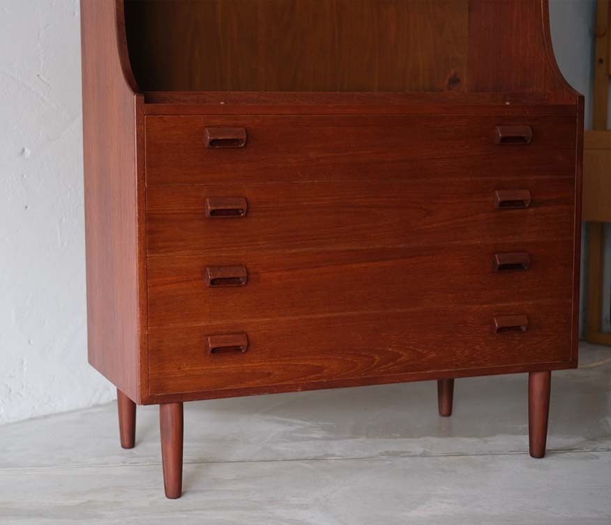  丹麥多功能高櫃