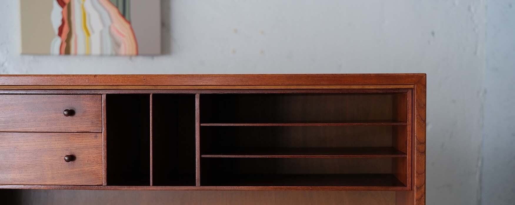  丹麥多功能高櫃