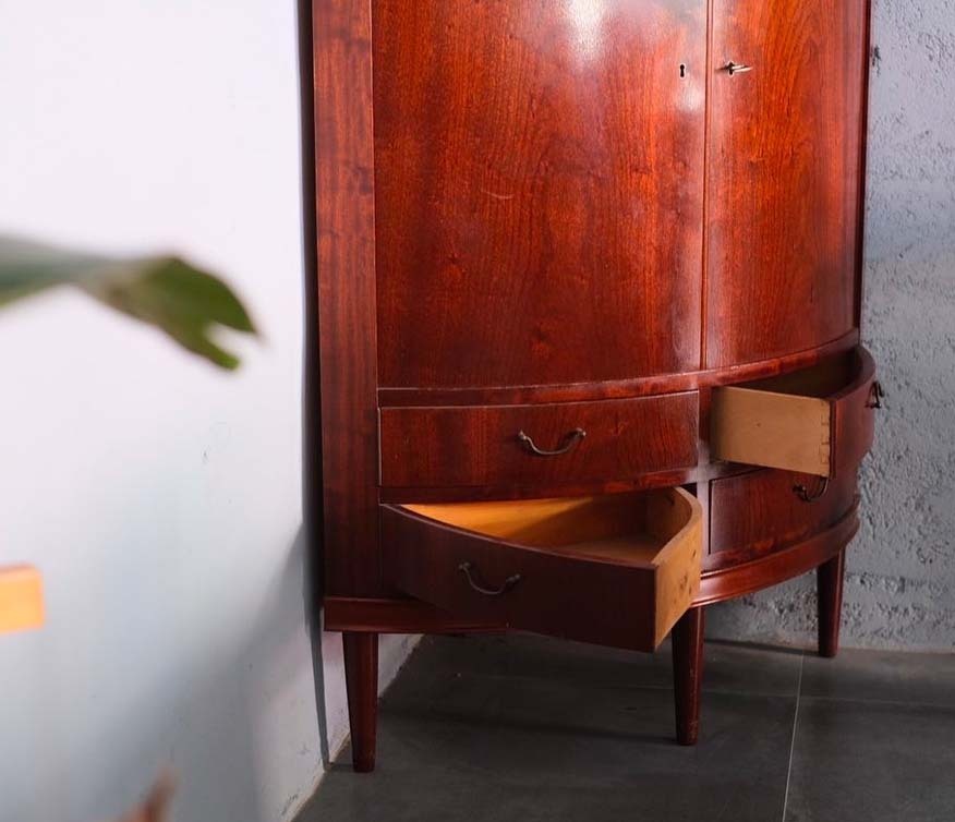 丹麥圓弧角落櫃