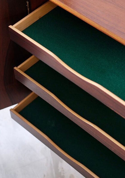 玫瑰木邊櫃 玫瑰木邊櫃