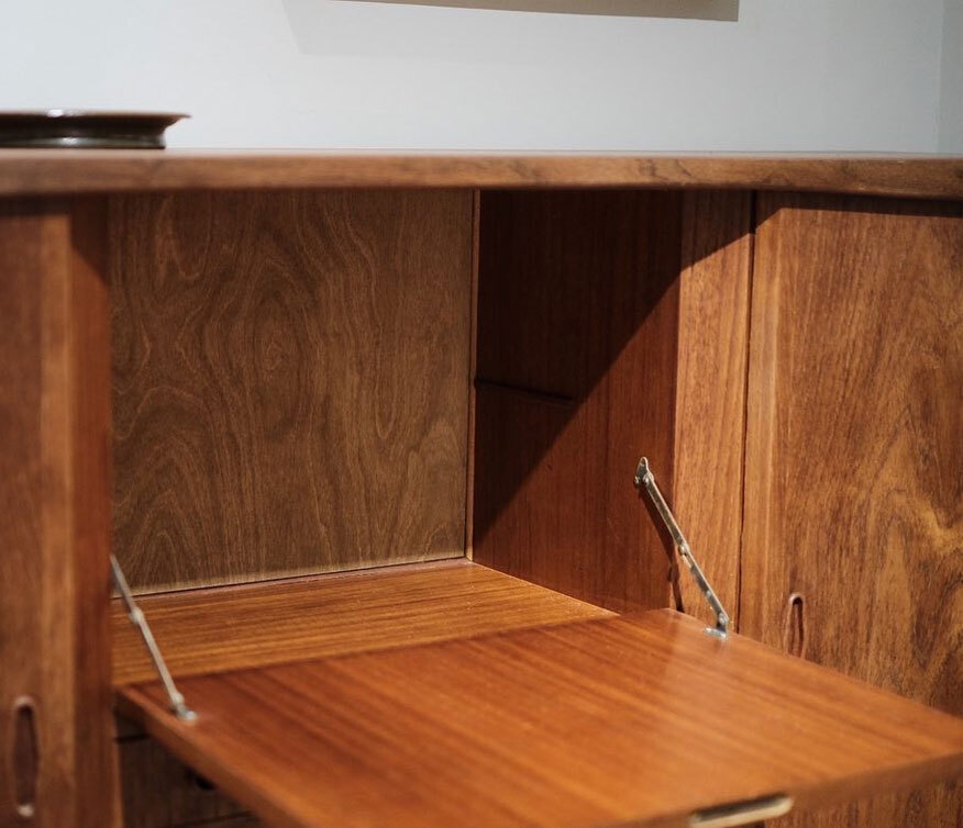 丹麥小酒櫃 丹麥小酒櫃