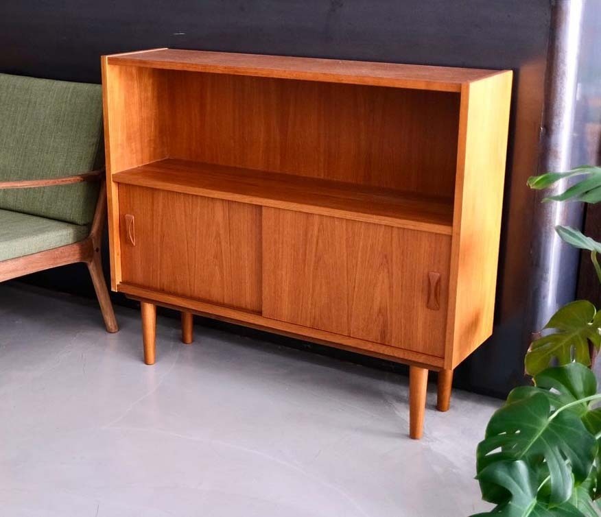 丹麥拉門展示邊櫃 丹麥拉門展示邊櫃