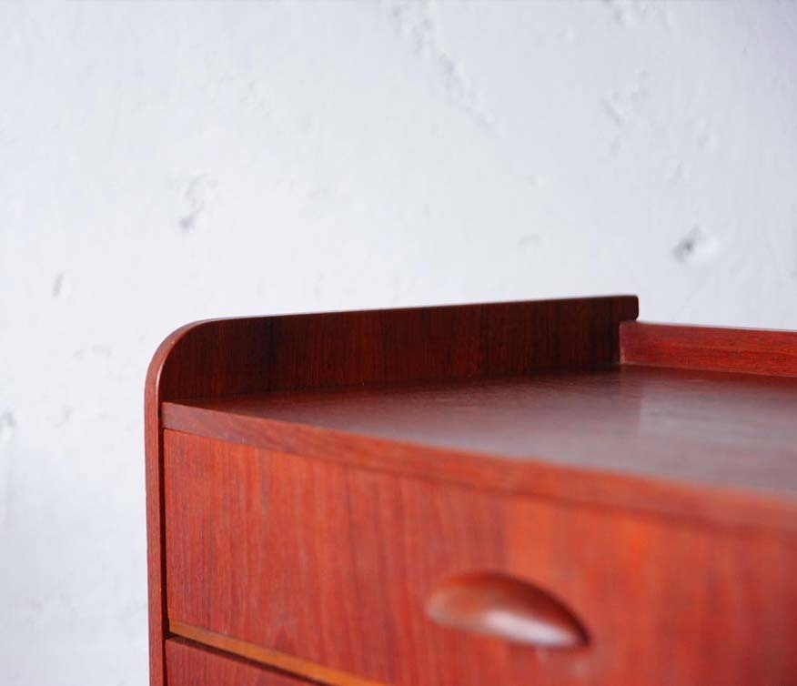 丹麥三層抽屜邊櫃