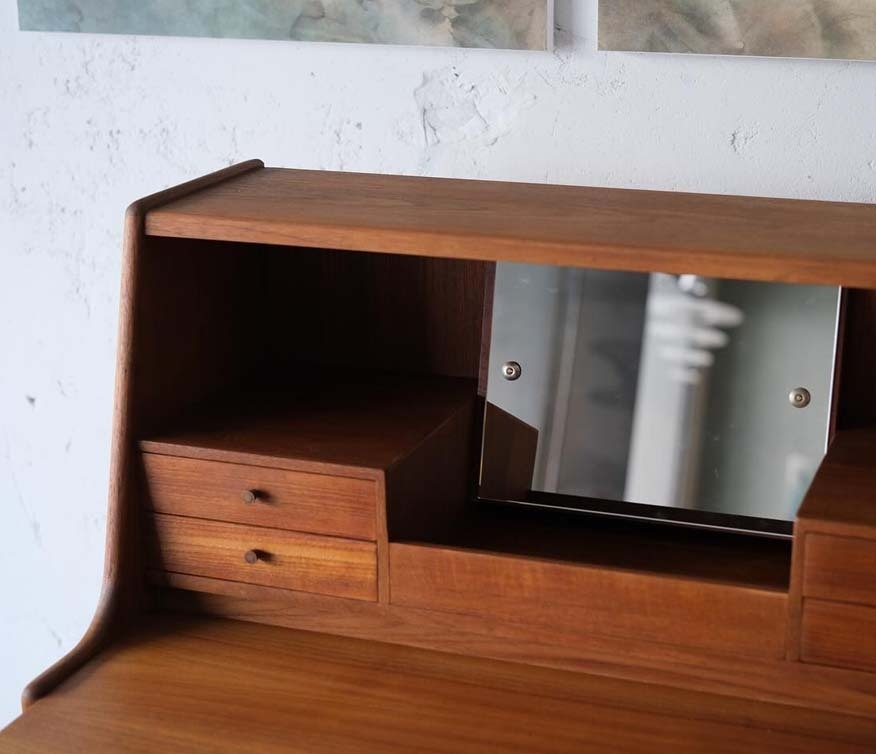 丹麥柚木寫字櫃丹麥老件柚木寫字櫃