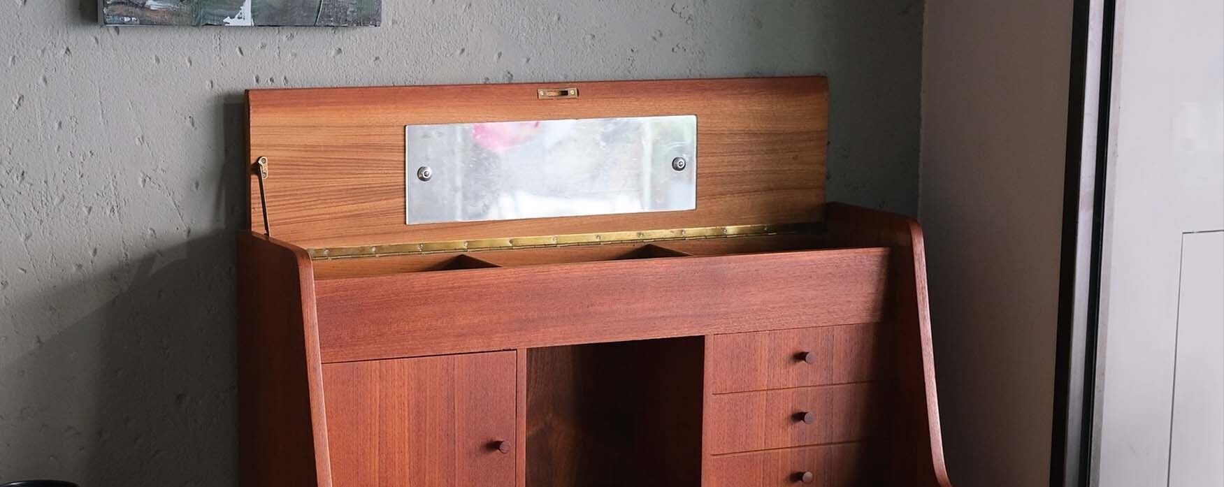 丹麥老件寫字櫃 丹麥老件寫字櫃