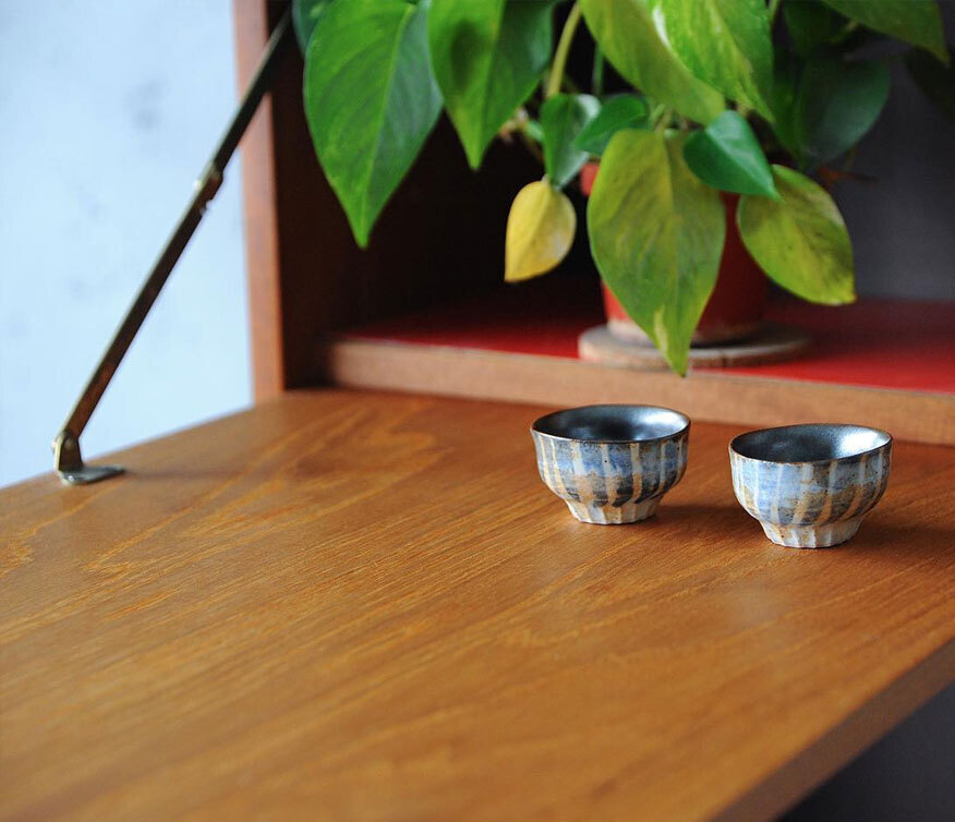 丹麥柚木下掀式邊櫃