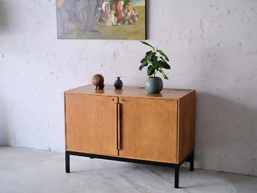 Sigvard Bernadotte & Acton Bjørn 橡木老件酒櫃