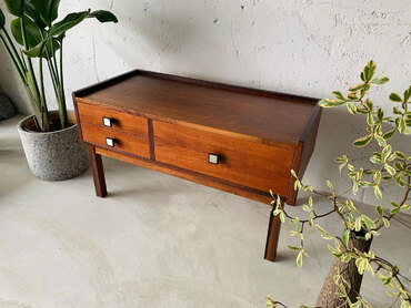 丹麥玫瑰木邊櫃 丹麥玫瑰木邊櫃