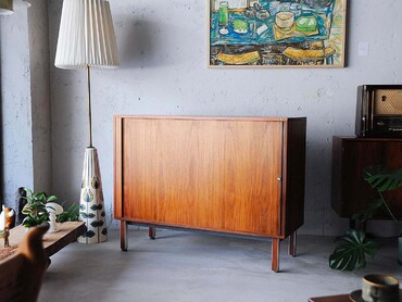 丹麥玫瑰木捲門櫥櫃 丹麥玫瑰木捲門櫥櫃