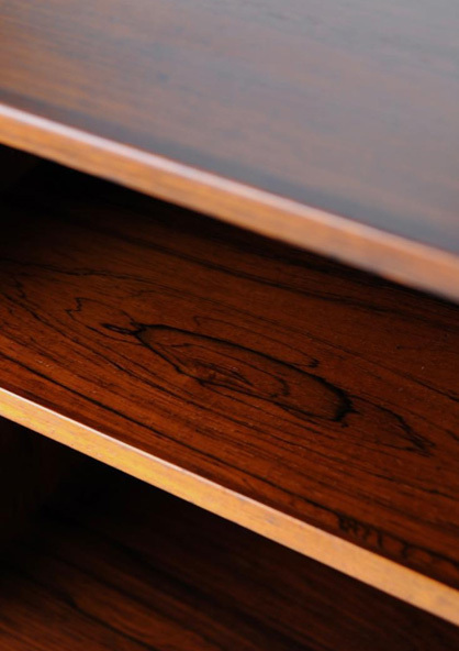 玫瑰木收納邊櫃