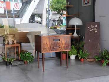 輕量感玫瑰木邊櫃 丹麥玫瑰木邊櫃