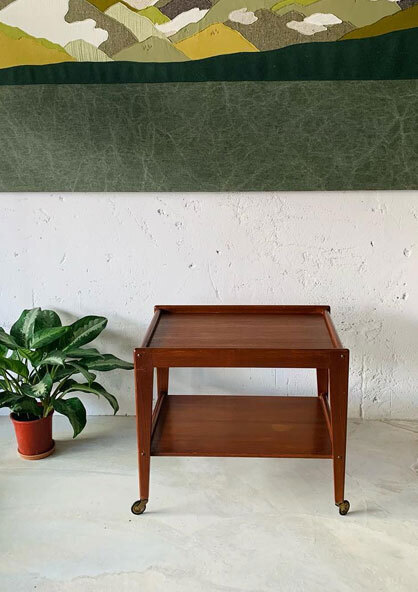 丹麥移動式邊櫃