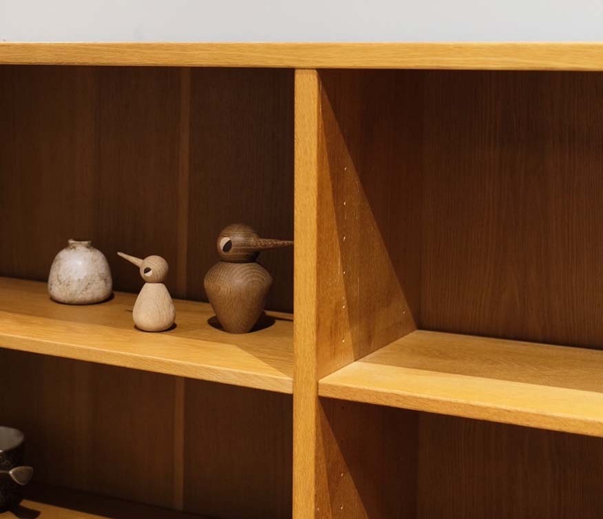 Bra Bohag 瑞典老件橡木展示櫃