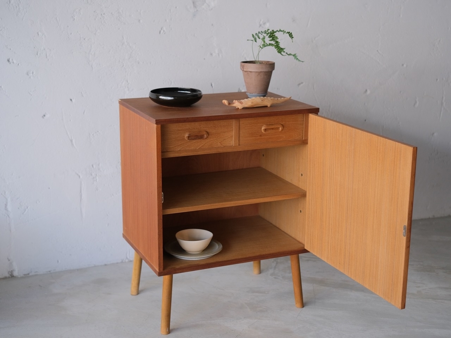 丹麥老件收納邊櫃