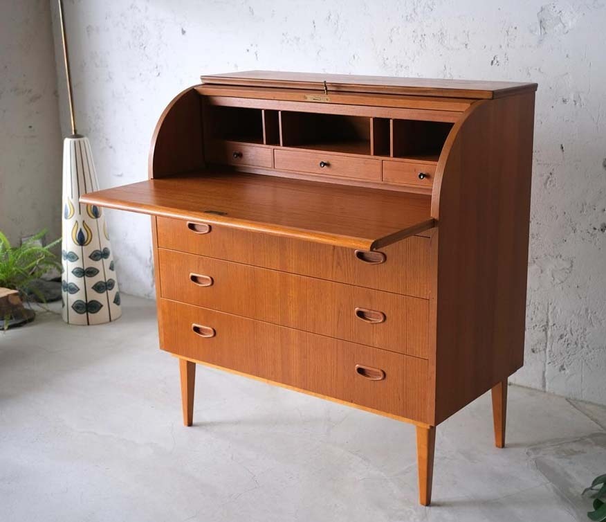 老件圓弧掀蓋寫字櫃