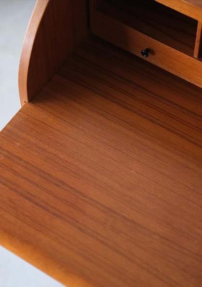 圓弧掀蓋寫字櫃