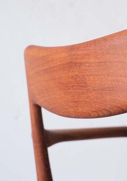 丹麥柚木迴力鏢椅