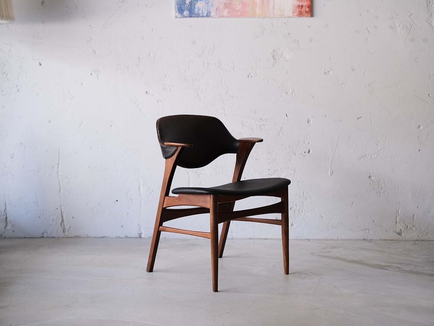 丹麥櫸木短扶手椅