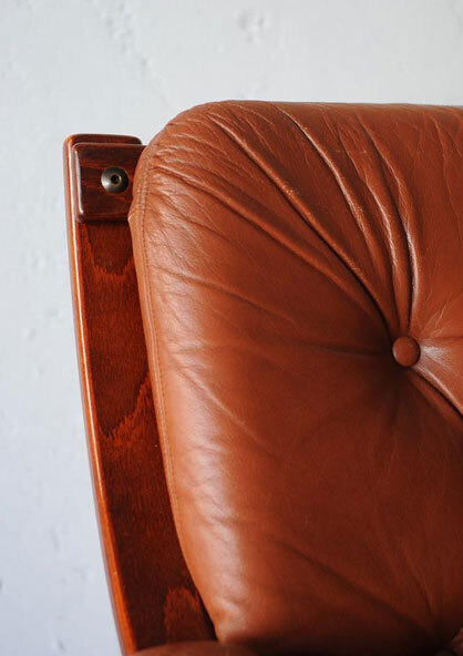 桃花心木休閒扶手椅