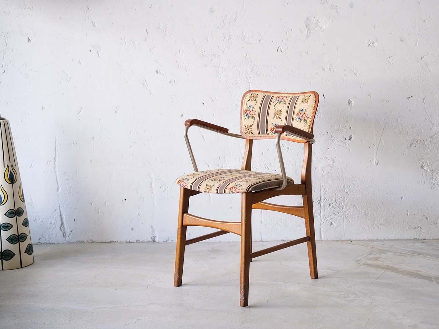 Ib Kofod Larsen 丹麥金屬扶手椅 Ib Kofod Larsen 丹麥金屬扶手椅