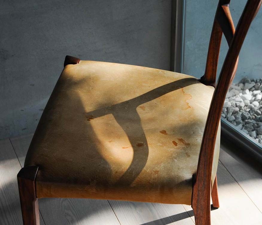 玫瑰木高背餐椅 玫瑰木高背餐椅