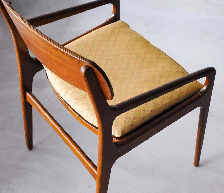 老件櫸木扶手椅