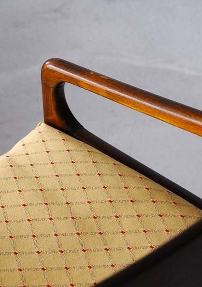 丹麥櫸木扶手椅