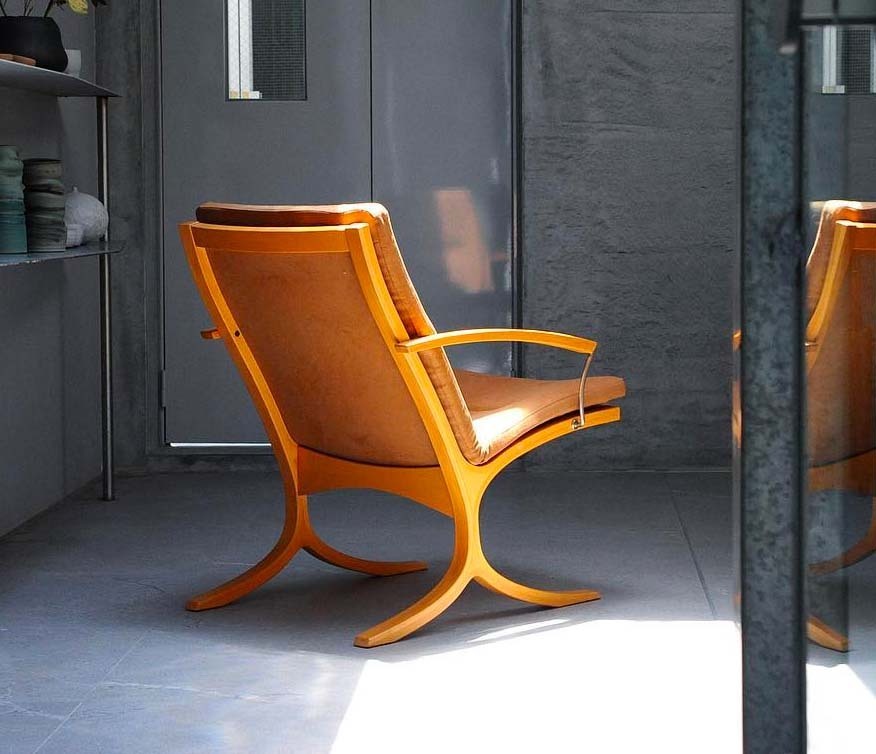 丹麥櫸木皮革休閒椅 丹麥櫸木皮革休閒椅