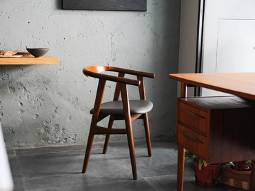 Hans J. Wegner GE525 丹麥橡木圈椅