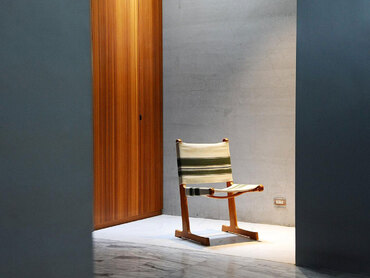 Model 194 丹麥橡木懸臂休閒椅 Model 194 丹麥橡木懸臂休閒椅