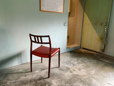 Niels O. Moller, Model 79 Model 79 餐椅