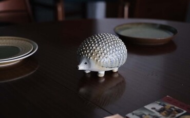  Lisa Larson Hedgehog