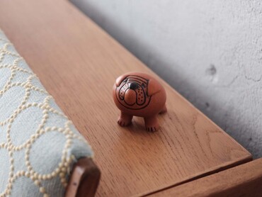 迷你鬥牛犬 mini Bulldog brown by Lisa Larson 迷你鬥牛犬 mini Bulldog brown by Lisa Larson