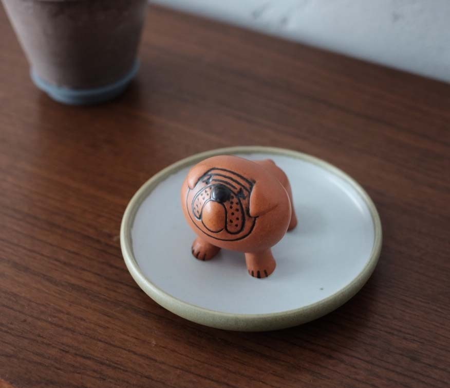 迷你鬥牛犬 mini Bulldog brown by Lisa Larson