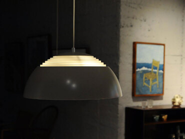AJ Royal 丹麥吊燈 by Arne Jacobsen AJ Royal 丹麥吊燈 by Arne Jacobsen