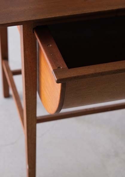 桃花心木咖啡邊桌