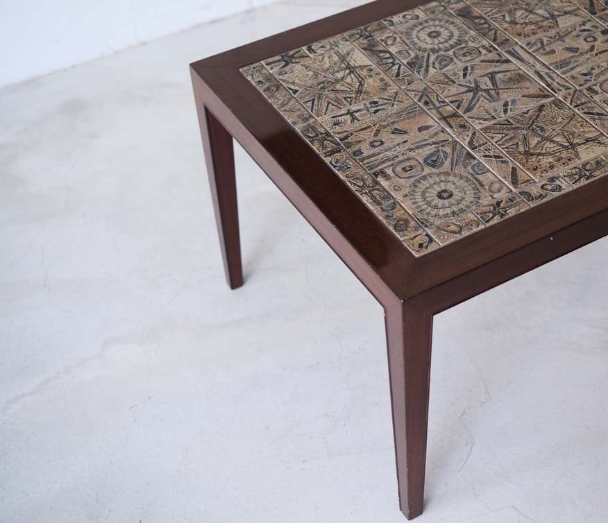 丹麥桃花心木磁磚桌 丹麥桃花心木磁磚桌