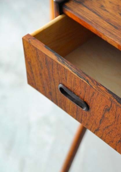 丹麥柚木梳妝桌