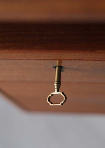 Model FM60 柚木書桌 Model FM60 柚木書桌