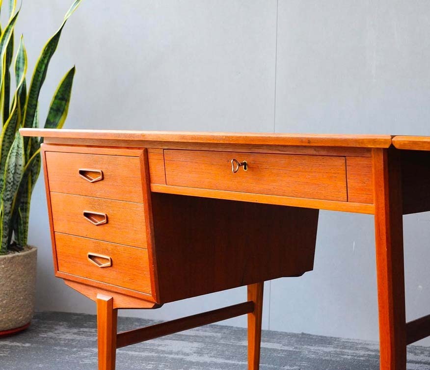 丹麥柚木延伸書桌