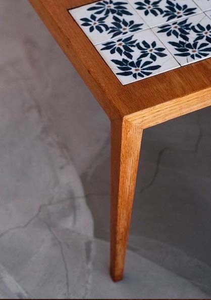 丹麥白瓷磚桌