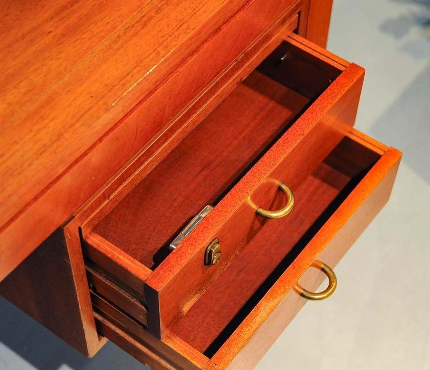 丹麥桃花心木書桌