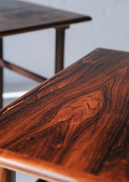 玫瑰木磁磚桌 玫瑰木磁磚桌