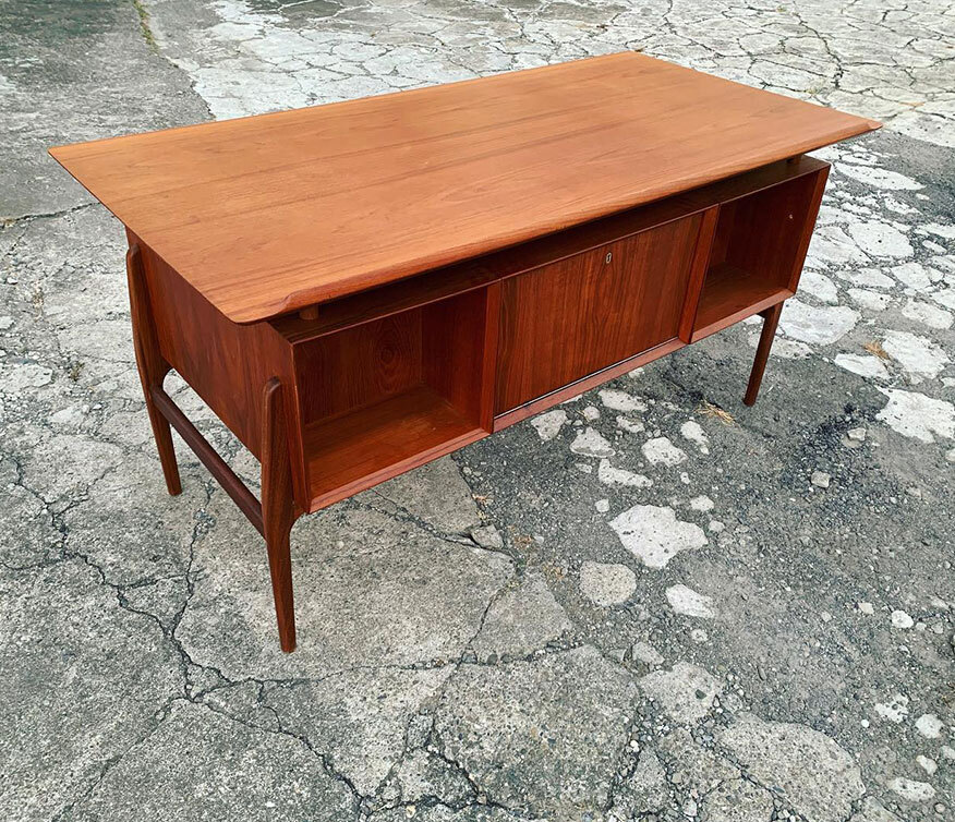 丹麥設計書桌 高雄丹麥書桌