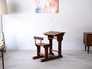 早期木製小學生課桌椅 早期木製小學生課桌椅