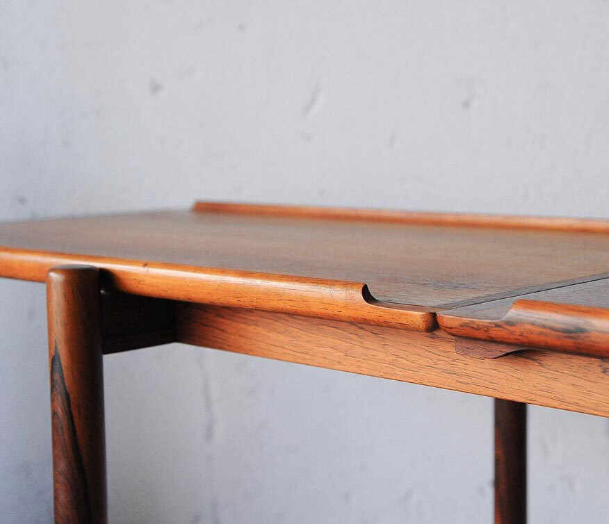 玫瑰木酒吧推車