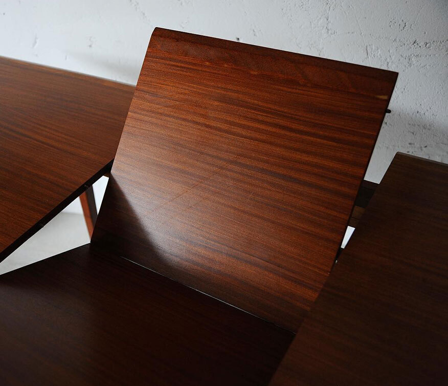 柚木延伸餐桌 柚木延伸餐桌